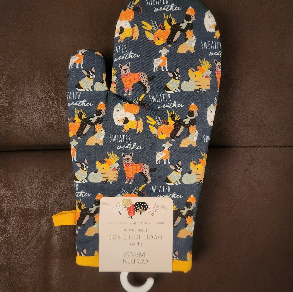 Golden Harvest, 2 PC, Oven Mitts, Blue w/Dogs & Pumpkins, OS